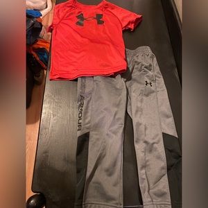 UA boys 2T Outfit